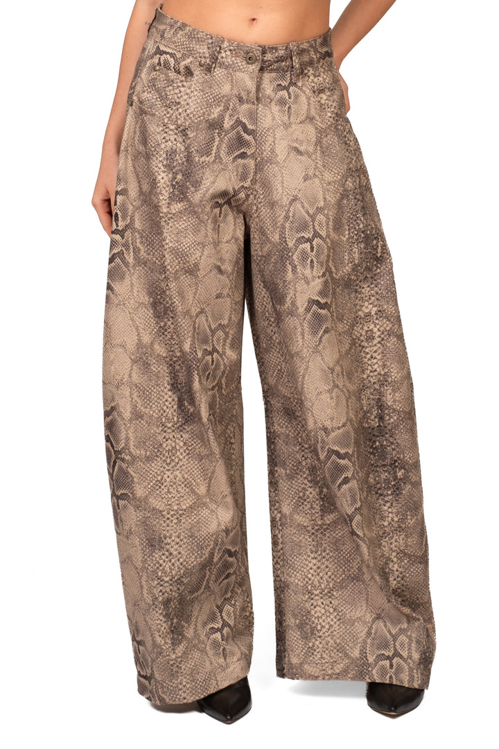 Tensione In - Pantalone pitonato barrel ampio Art. 40575