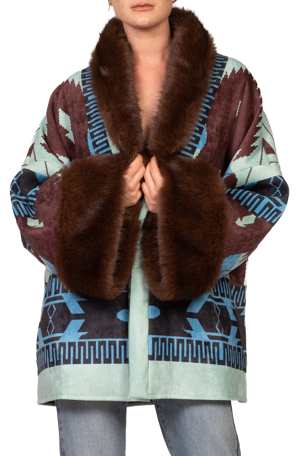 Tensione In - Kimono imbottito  eco pelliccia Art. FW260115