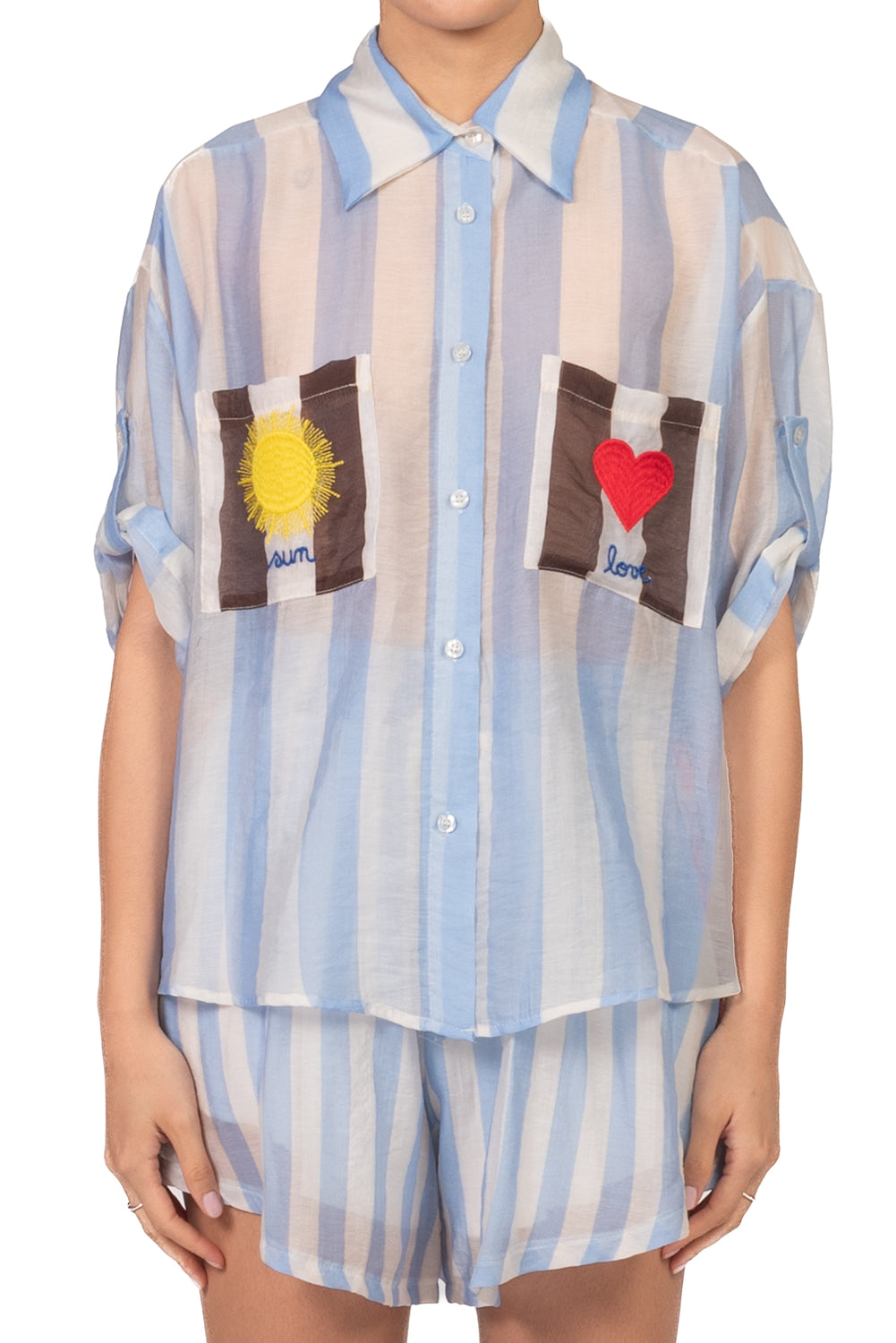 Tensione In - Camicia rigata con taschini ricamati Art. PE260337