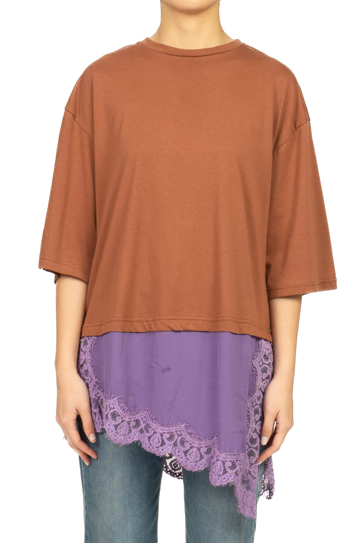 Tensione In - T-shirt asimmetrica con pizzo Art. S26M975