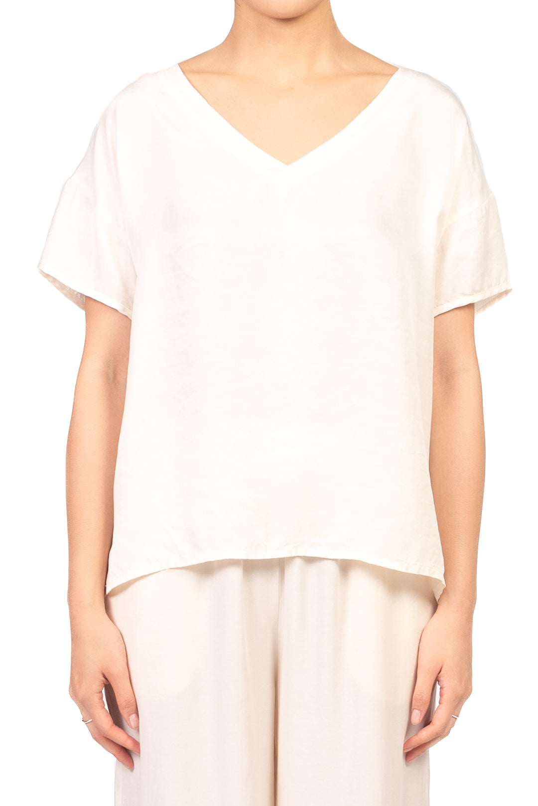 Tensione In - T-Shirt cupro scollo V con spacchi Art. 2662LO2