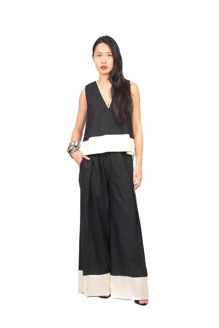 Tensione In - Top scollo V bicolore Art. YU1702