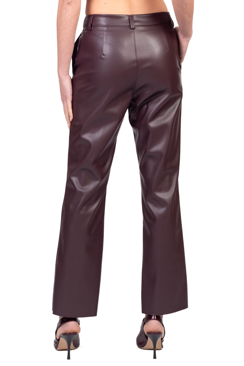 Tensione In - Pantalone ecopelle trombetta Art. 222128-26A