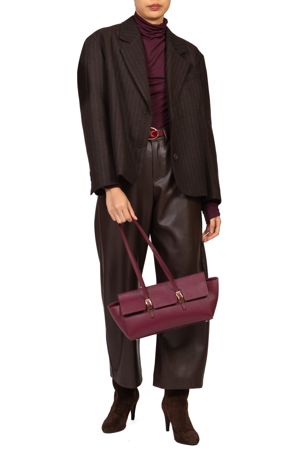 Tensione In - Pantalone ecopelle barrel con cintura Art. W26PA54