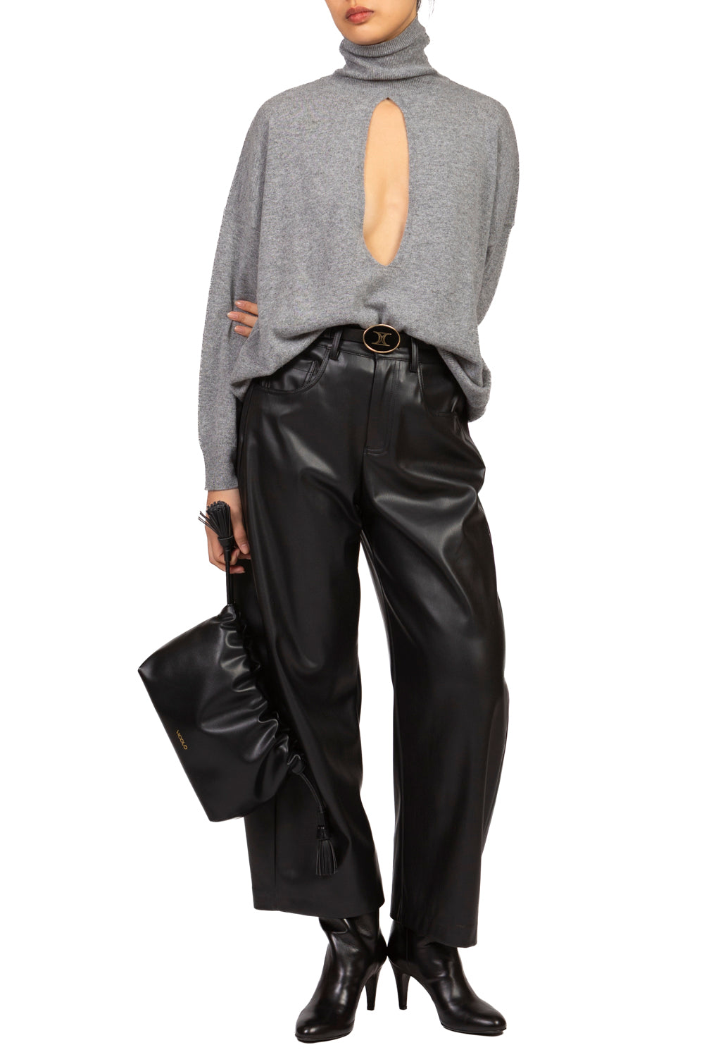Tensione In - Pantalone ecopelle barrel con cintura Art. W26PA54