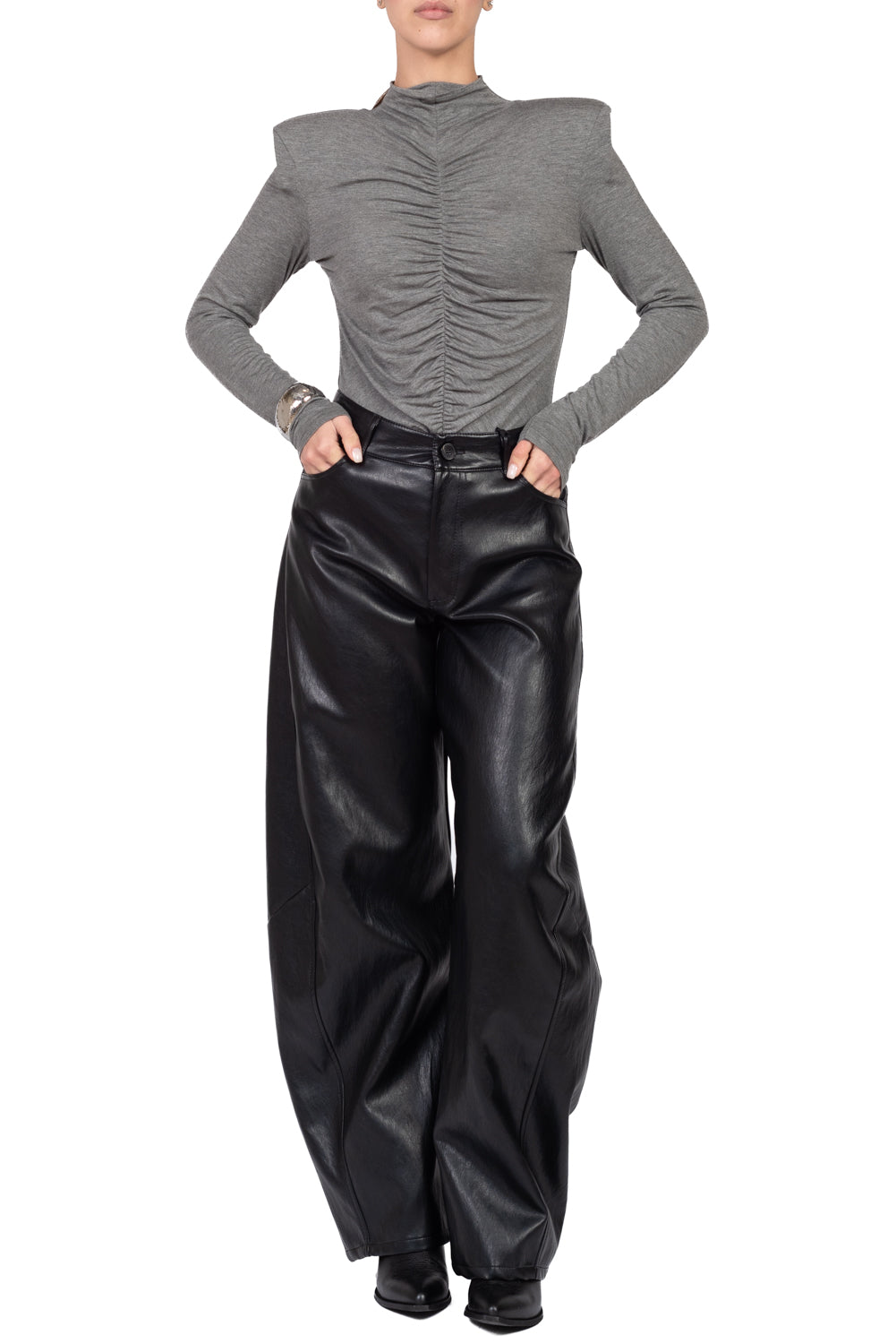 Vicolo - Maglia arricciata con spalline Art. UAC0232