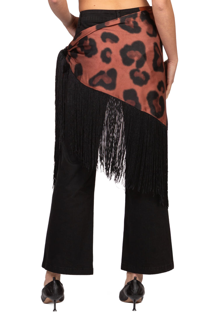 Tensione In - Pareo satin animalier con frange Art. 40733