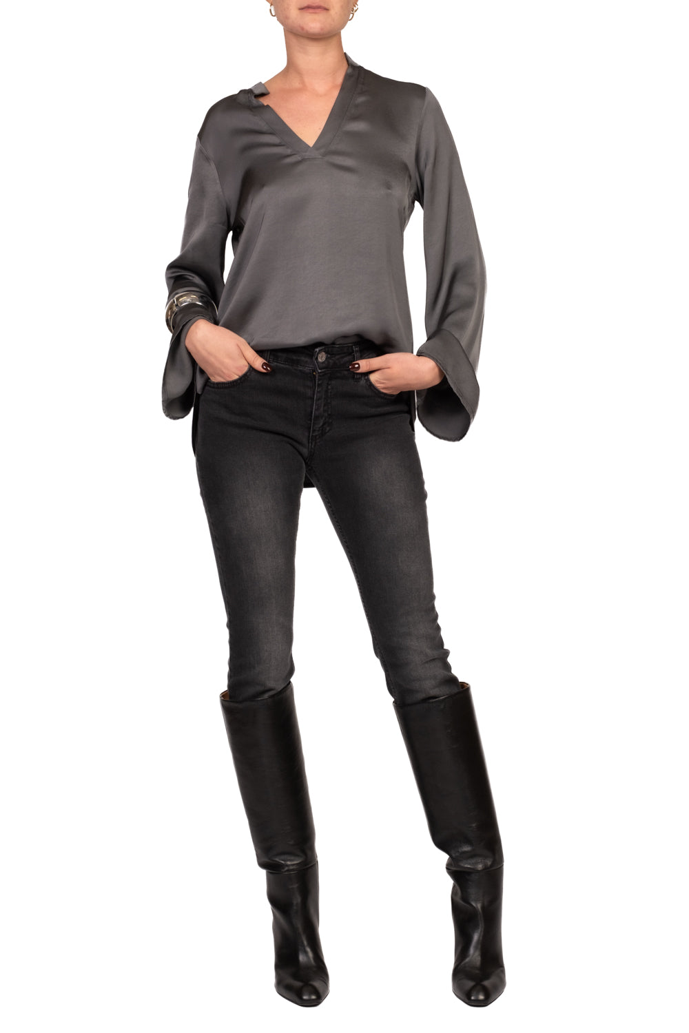Tensione In - Blusa satin scollo V Art. F2207B22R-AI26