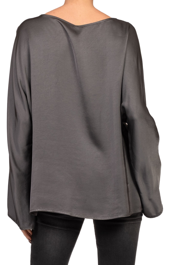 Tensione In - Blusa in satin scollo barca Art. E655B22R-AI26