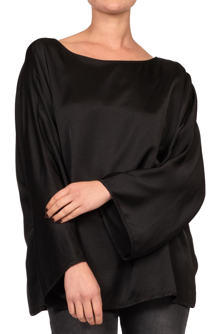 Tensione In - Blusa in satin scollo barca Art. E655B22R-AI26