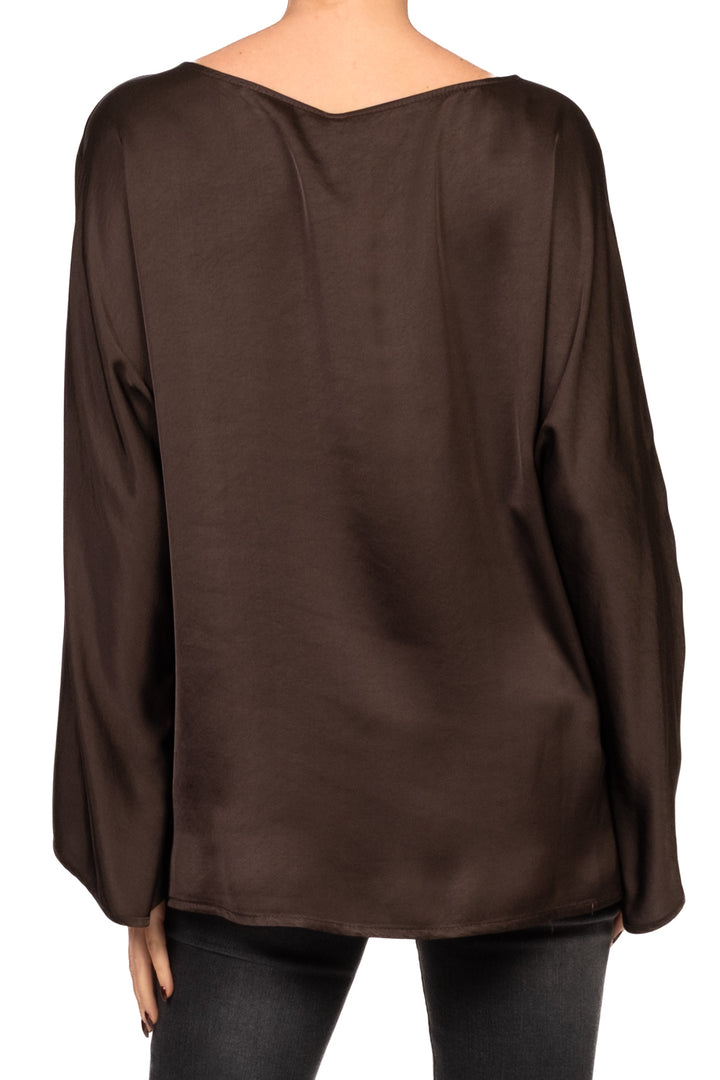 Tensione In - Blusa in satin scollo barca Art. E655B22R-AI26