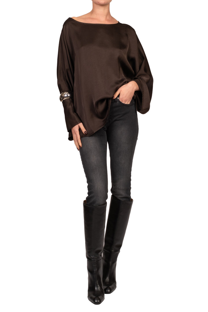 Tensione In - Blusa in satin scollo barca Art. E655B22R-AI26