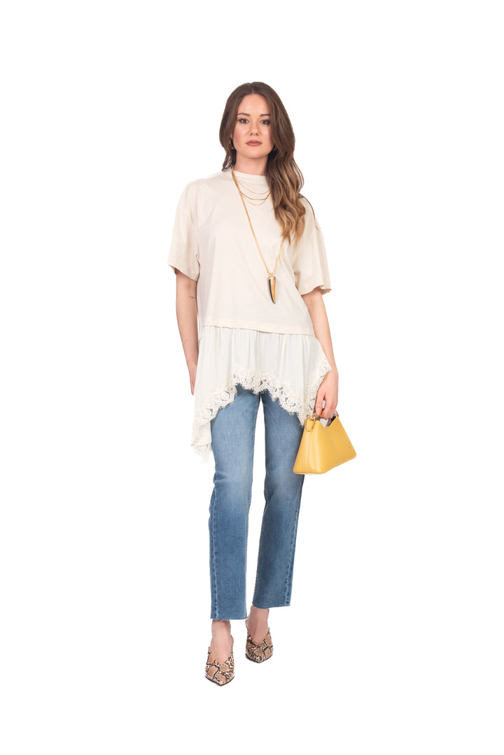 Tensione In - T-shirt asimmetrica con pizzo Art. S26M974