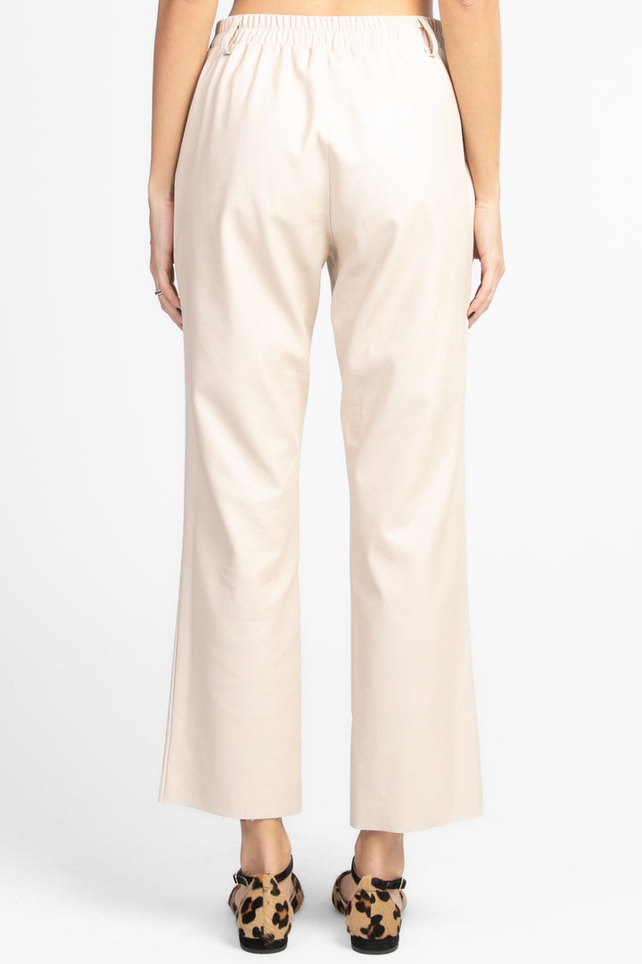 Tensione In - Pantalone ecopelle trombetta Art. 224208-PE25