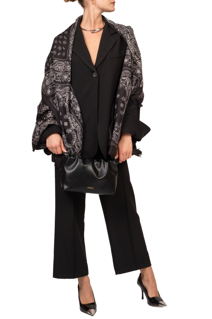 Tensione In - Pantalone dritto chiusura asimmetrica Art. 27P6580
