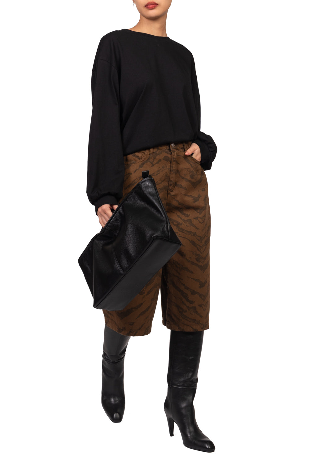 Tensione In - T-shirt over con polsini Art. FW260158