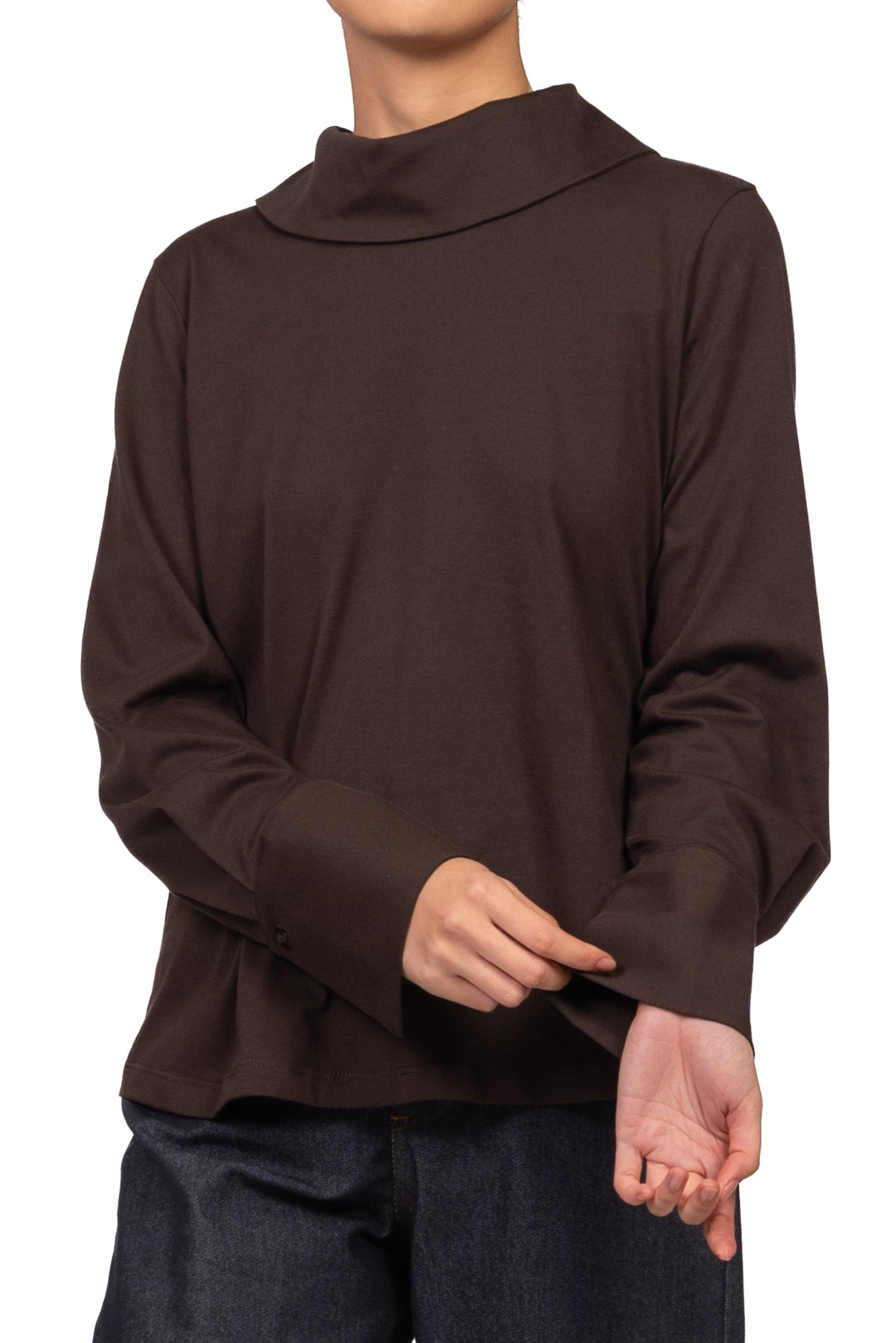 Tensione In - Maglia con chiusura posteriore Art. W26M877