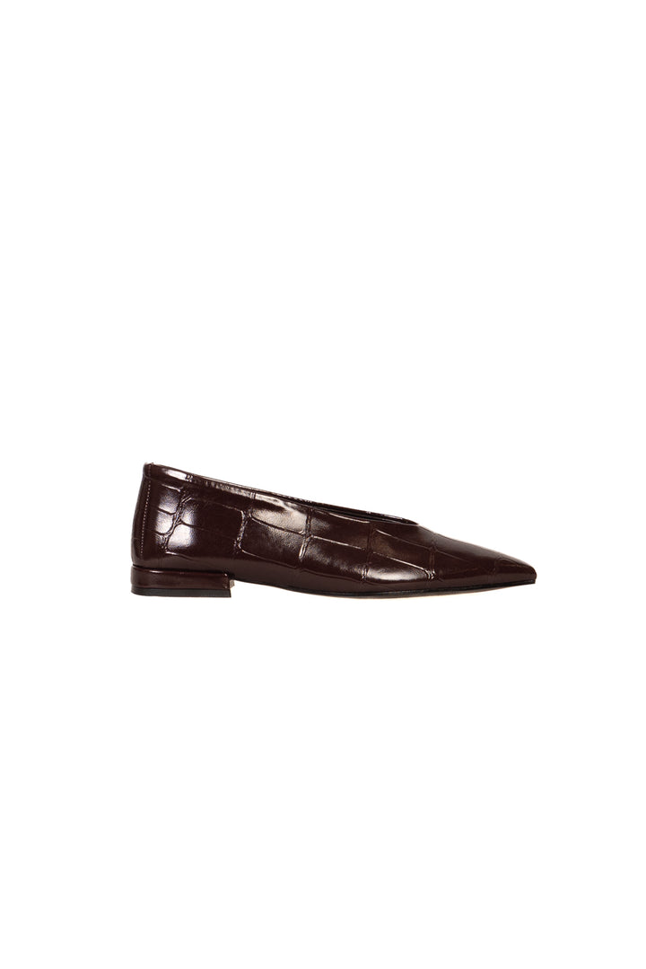 Ovyé - Ballerina vernice cocco Art. LF411A089COC