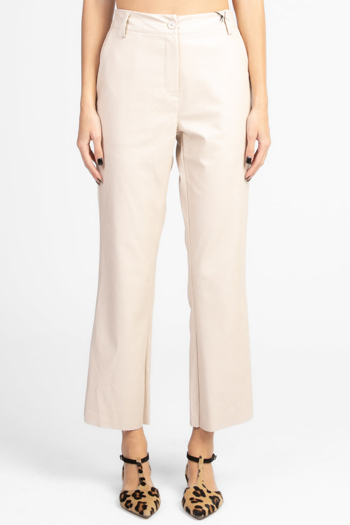 Tensione In - Pantalone ecopelle trombetta Art. 224208-PE25