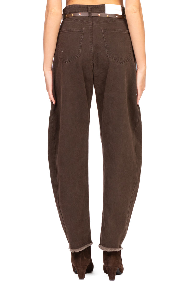 Tensione In - Jeans barrel con cintura Art. W25P152