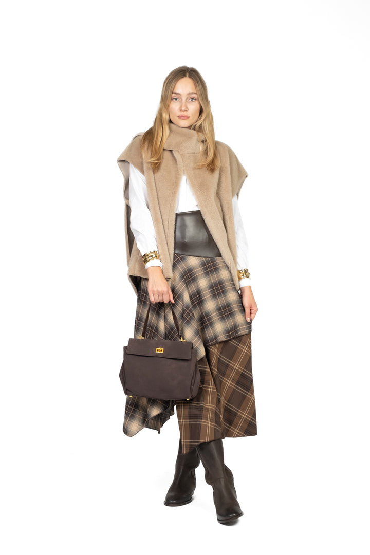 Tensione In - Gilet pelliccia con sciarpa Art. 225055