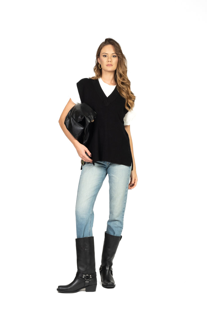 Vicolo - Gilet scollo V con spacchetti e costine Art. 77165F