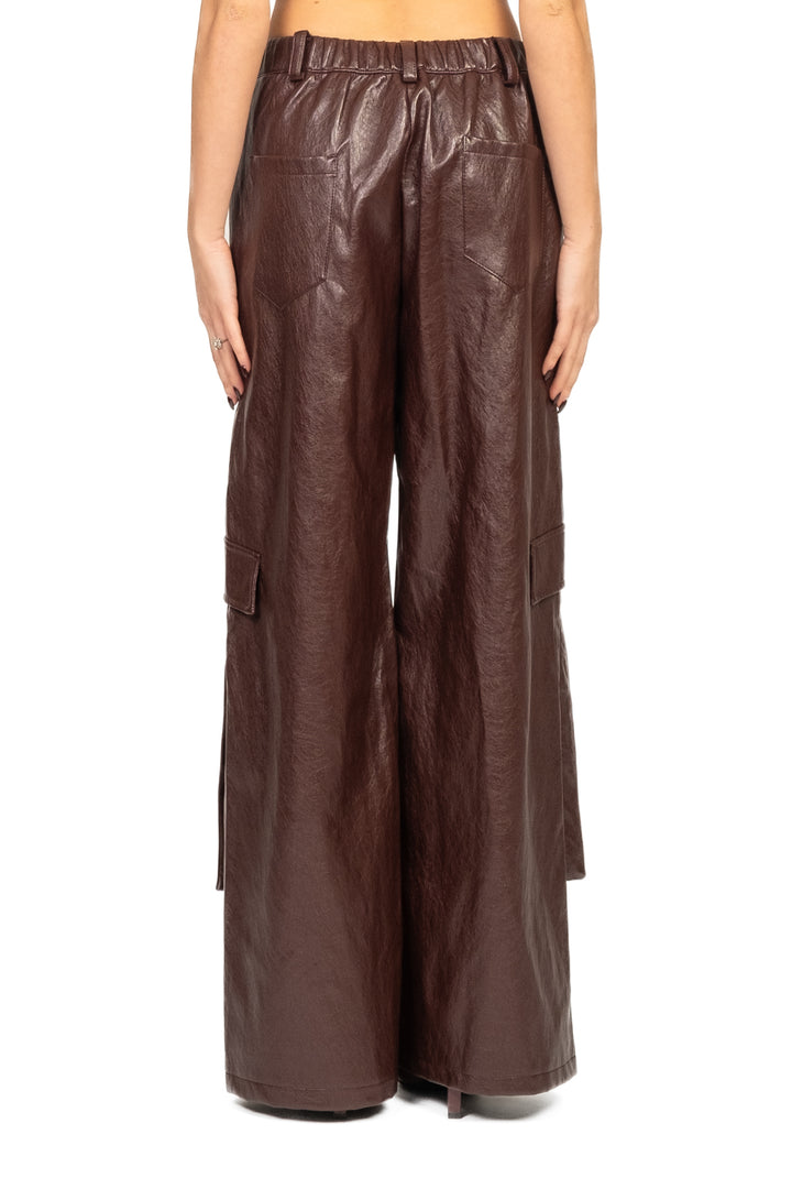 Tensione In - Pantalone palazzo cargo ecopelle Art. FF791