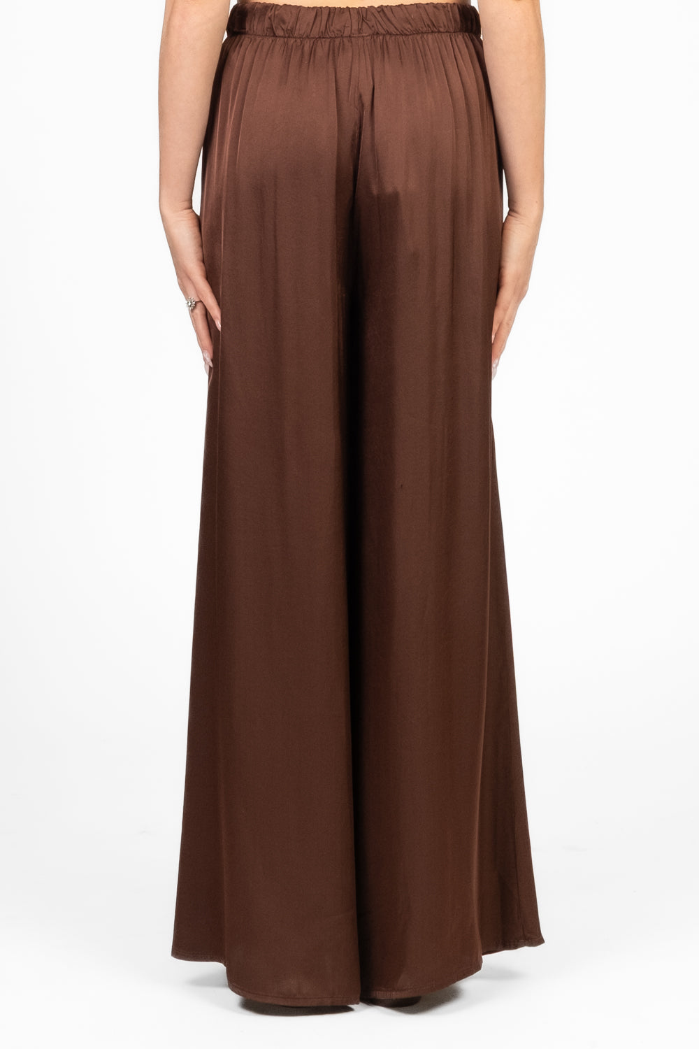 Tensione In - Completo in satin top a fascia e pantalone Art. 00052
