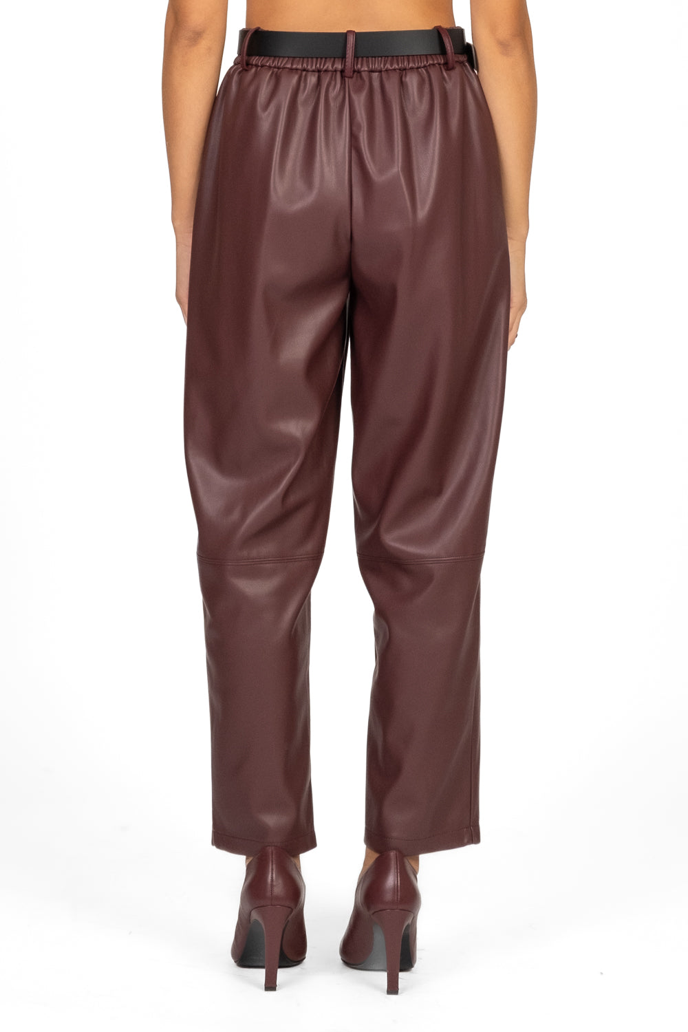 Tensione In - Pantalone carrot in ecopelle Art. 26P1176