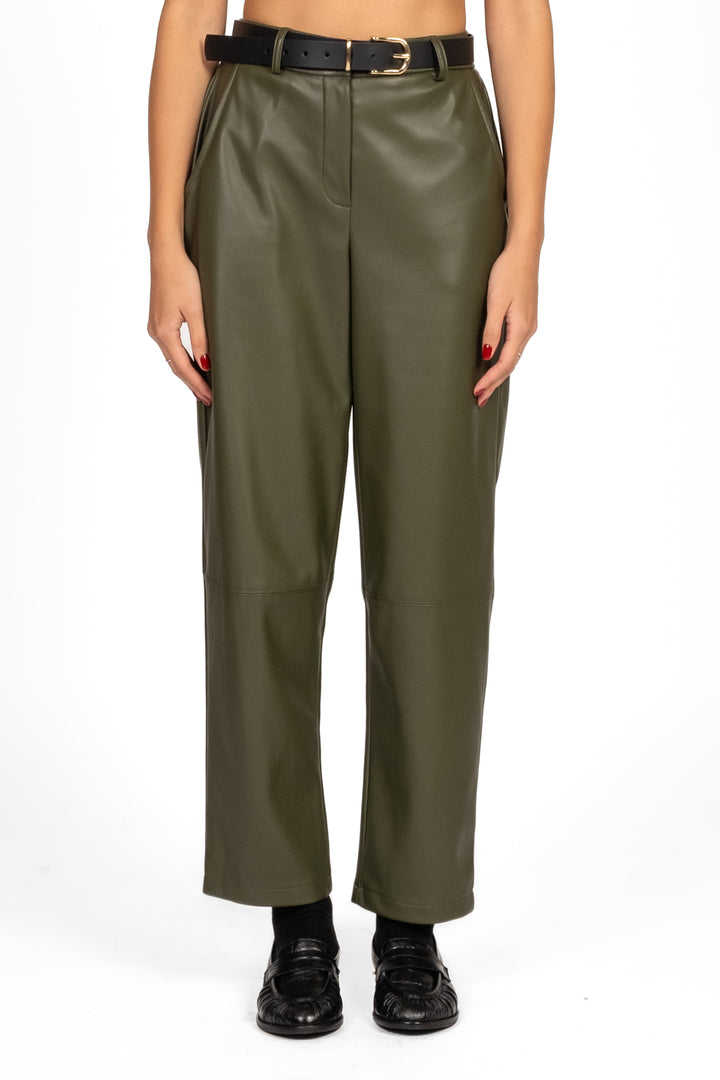Tensione In - Pantalone carrot in ecopelle Art. 26P1176