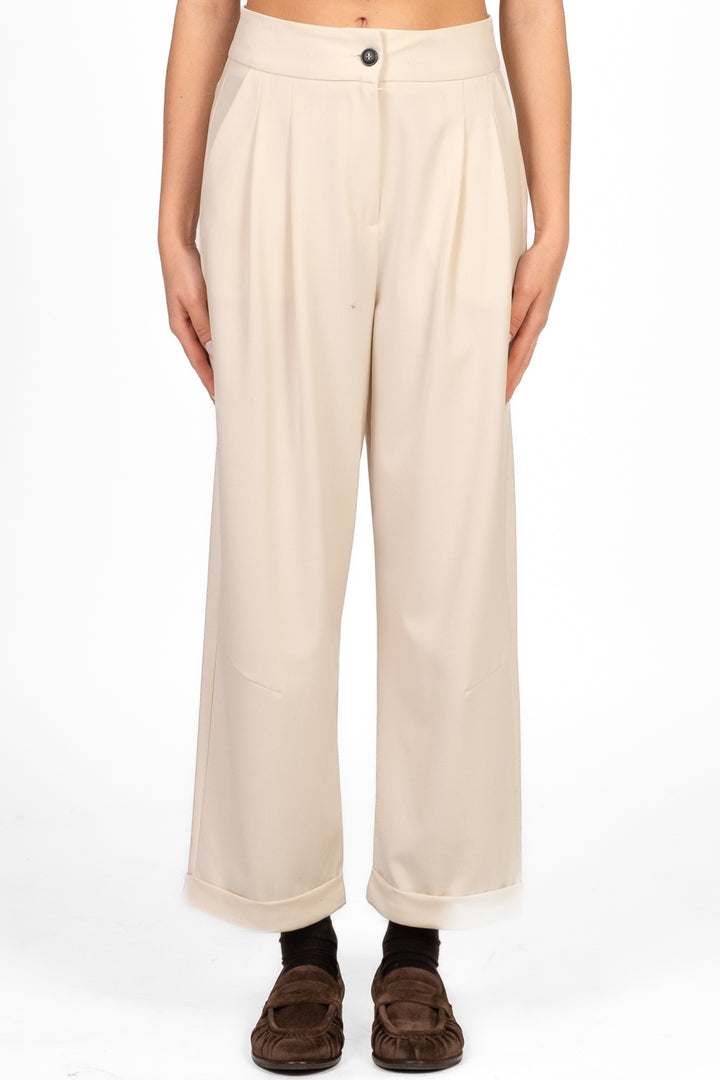 Tensione In - Pantalone baggy con pinces Art. 26P1209