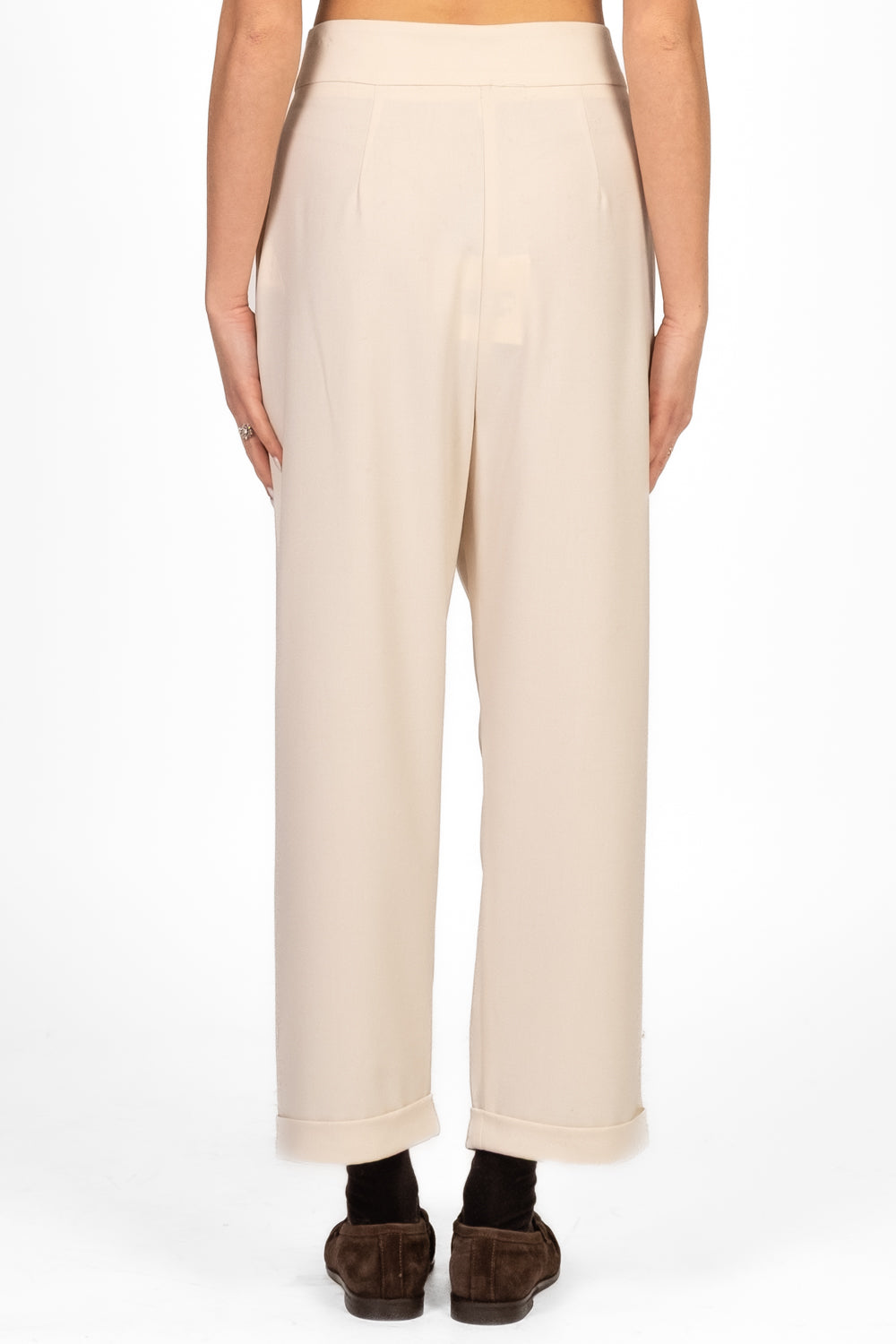Tensione In - Pantalone baggy con pinces Art. 26P1209