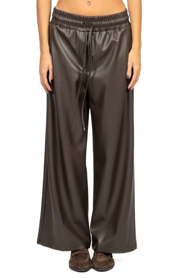 Tensione In - Pantalone ecopelle palazzo con coulisse Art. 26P1429