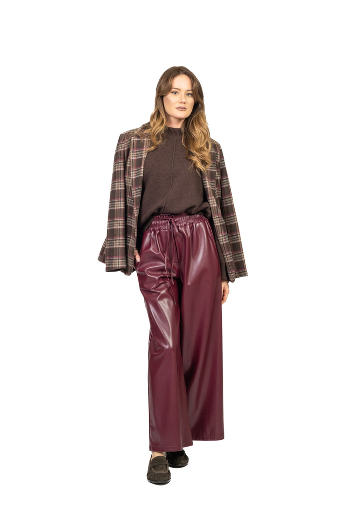 Tensione In - Pantalone ecopelle palazzo con coulisse Art. 26P1429