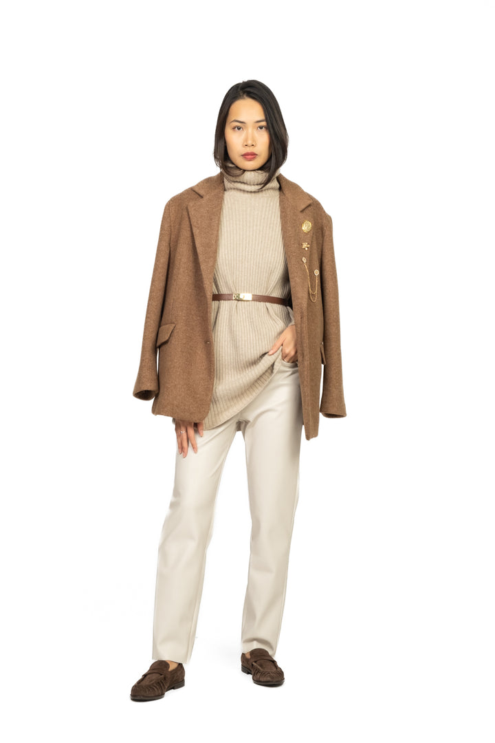 Vicolo - Maglia collo alto con spalline a coste Art. 77317F