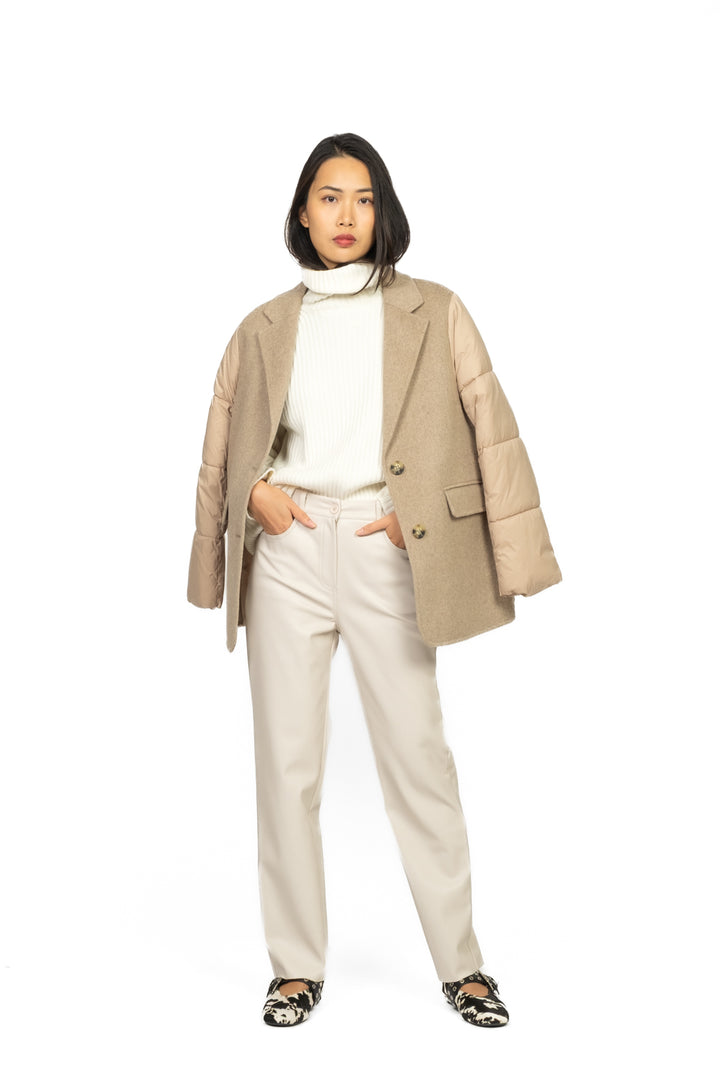 Vicolo - Maglia collo alto con spalline a coste Art. 77317F