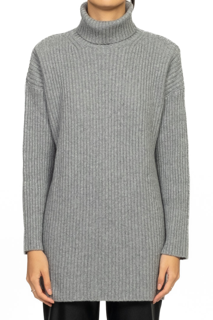 Vicolo - Maglia collo alto con spalline a coste Art. 77317F