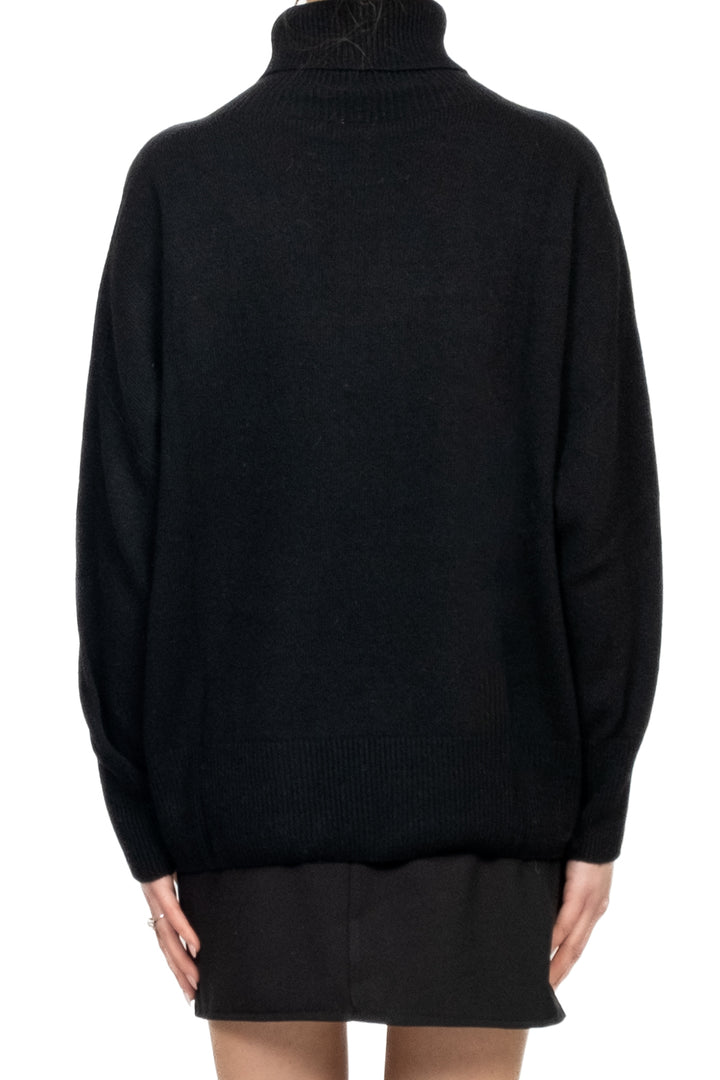 Tensione In - Maglia over collo alto Art. D78758