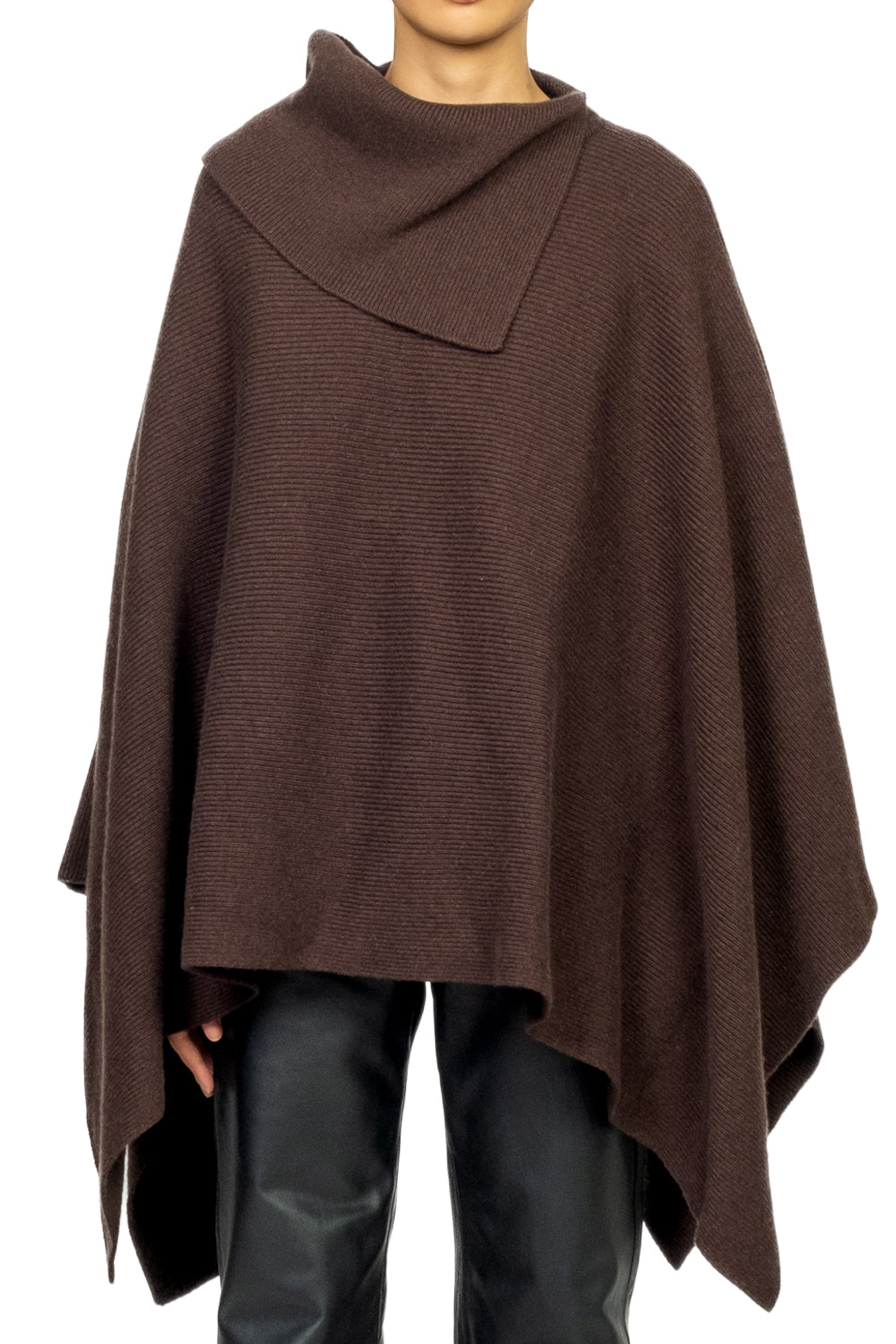 Vicolo - Mantella in maglia asimmetrica Art. 77348F