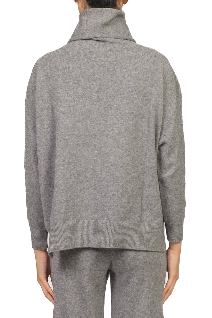 Kontatto - Maglia collo alto con spacchi Art. FA101N