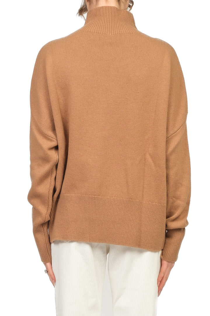 Tensione In - Maglia stondata collo lupetto Art. WL730AI25