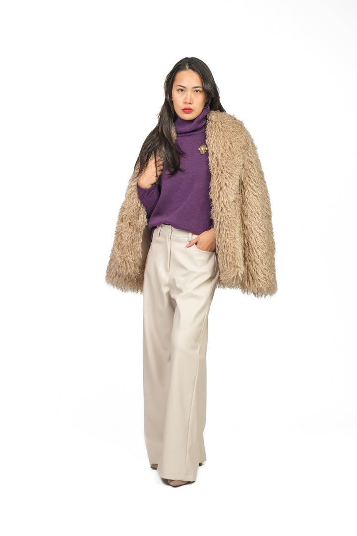 Tensione In - Maglia collo alto con spalline Art. D82075