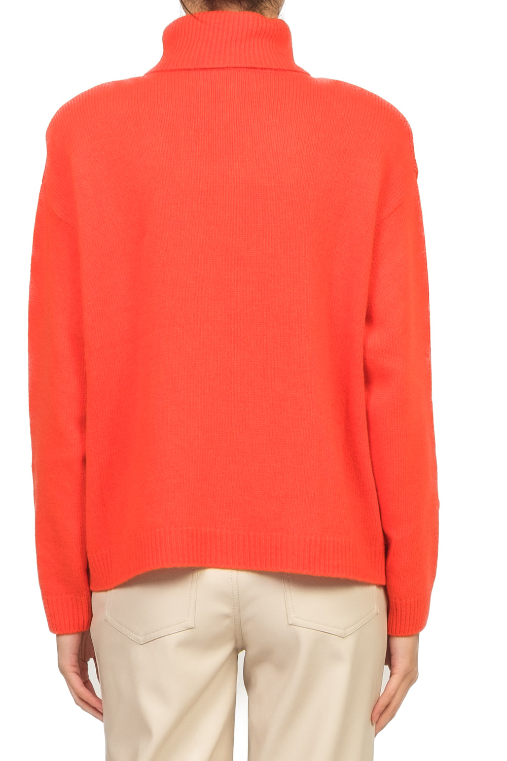 Tensione In - Maglia collo alto con spalline Art. D82075