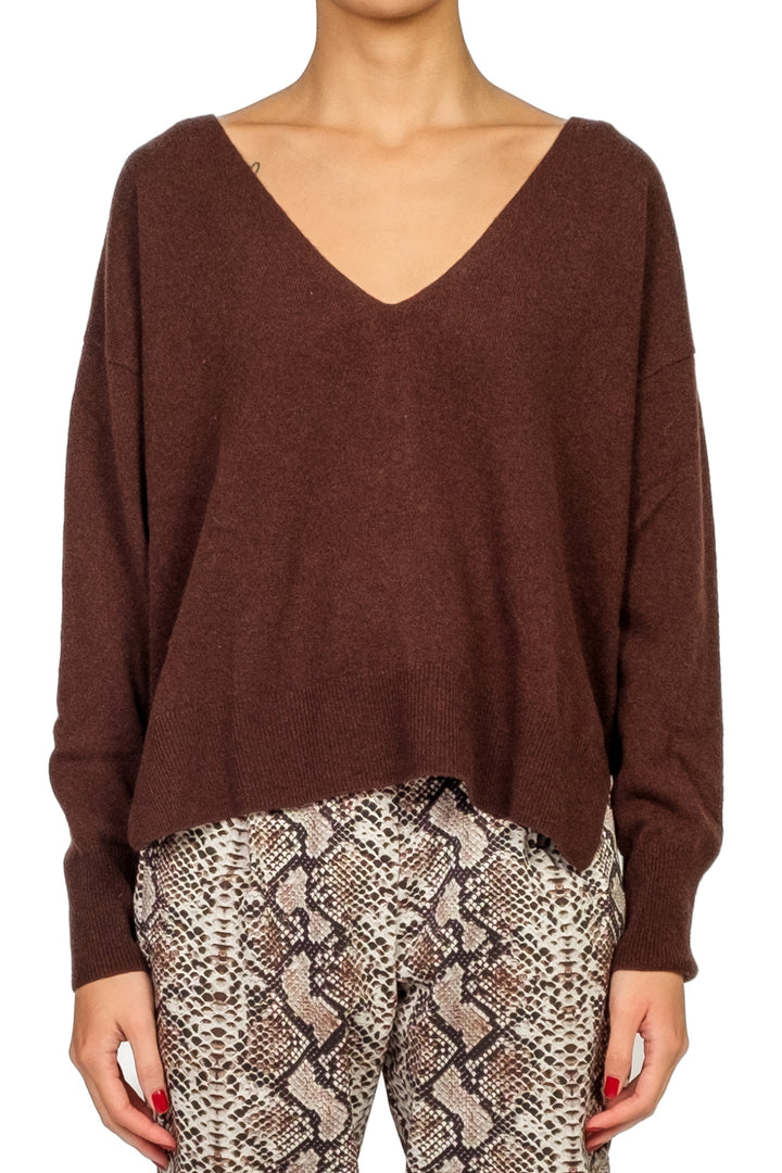 Tensione in - Maglia scollo V bottoni posteriori Art. WL544AI25