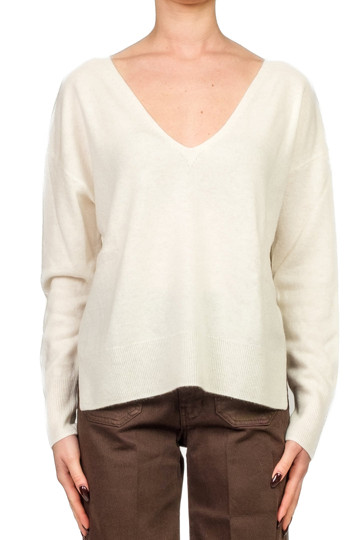 Tensione in - Maglia scollo V bottoni posteriori Art. WL544AI25